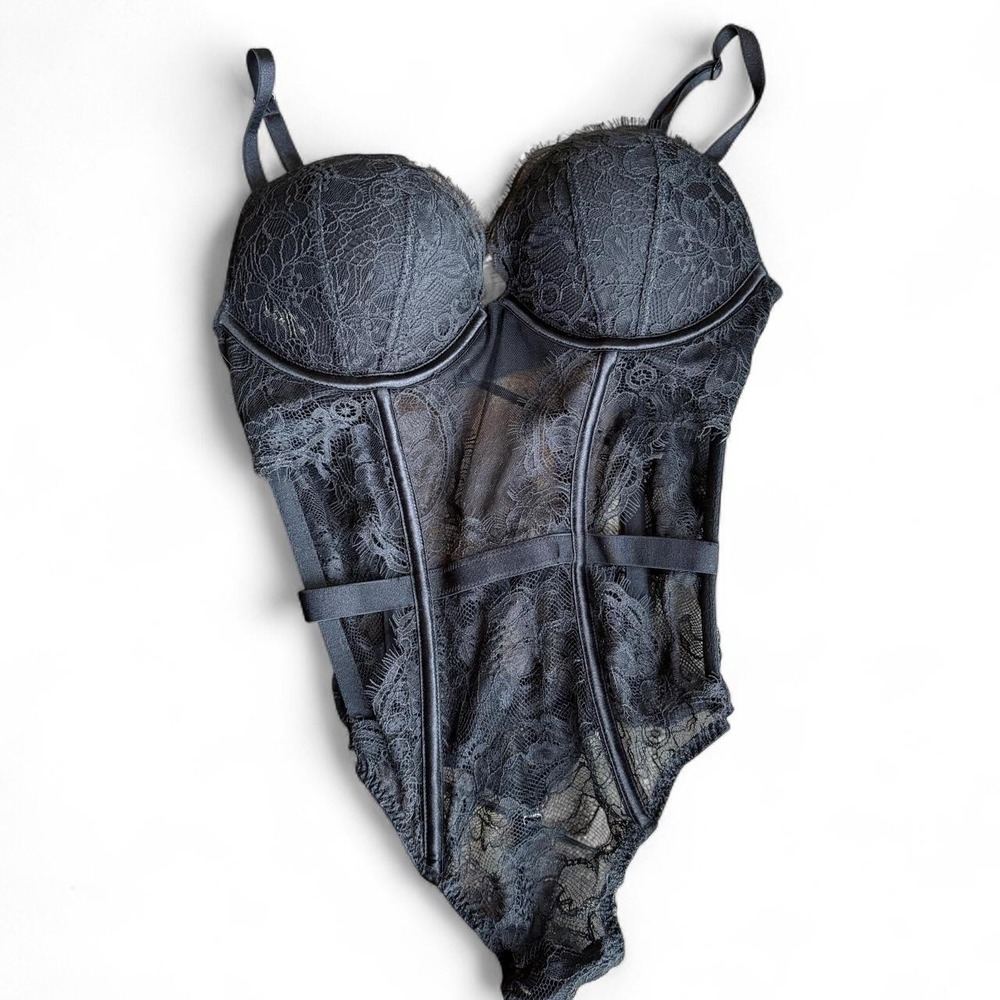 Victoria's Secret bombshell black lace teddy thong bodysuit w/ adjustable straps